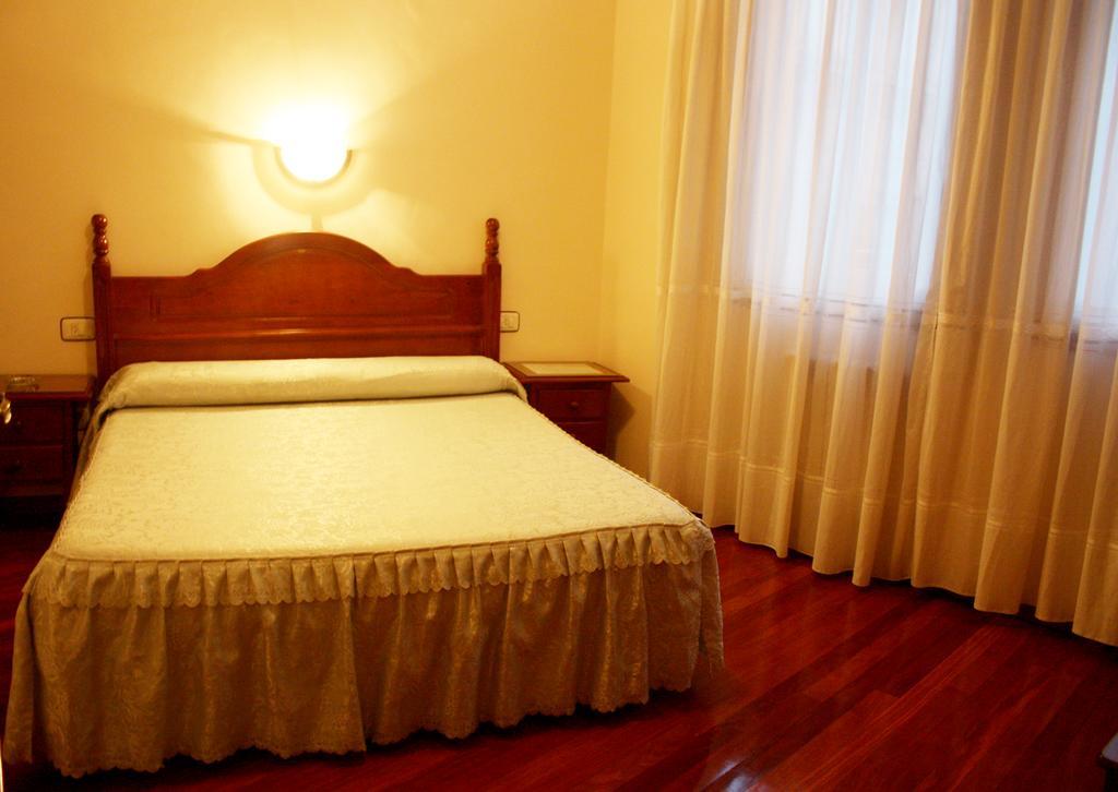 Pension Residencia Buenos Aires Vigo Zewnętrze zdjęcie