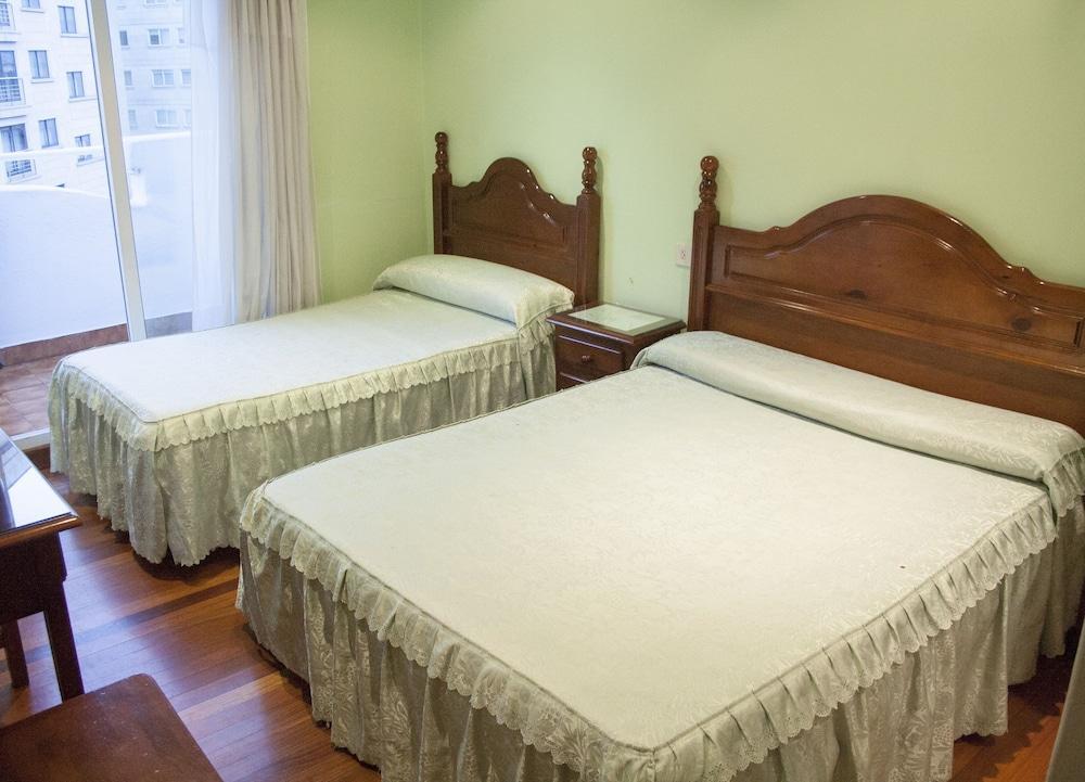 Pension Residencia Buenos Aires Vigo Zewnętrze zdjęcie